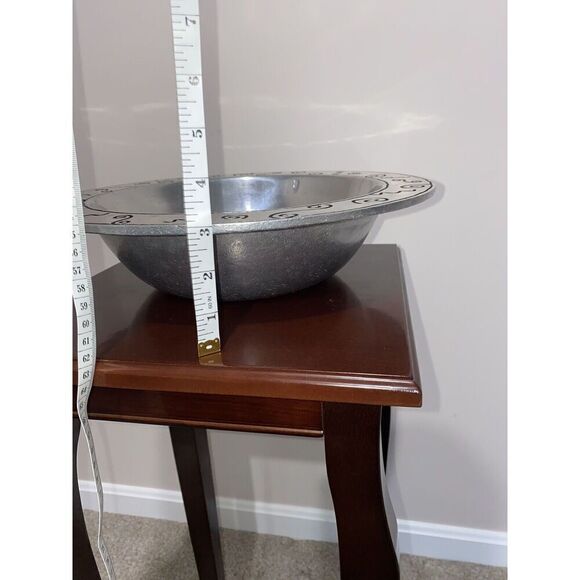 Vintage Wilton Armetale Large 13” Serving Bowl With Design Pewter - Picture 3 of 5